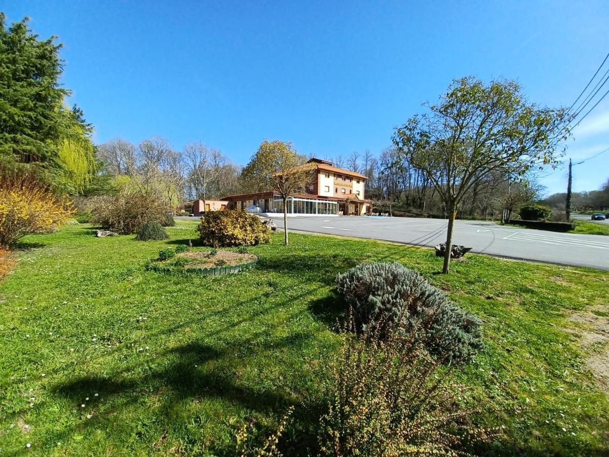 Hotel Restaurante Val Antas de Ulla Екстер'єр фото